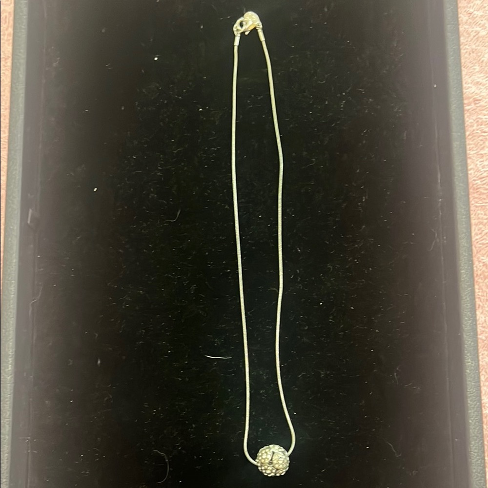Elegant Coolie Lee Silver Necklace with Crystal Pendant